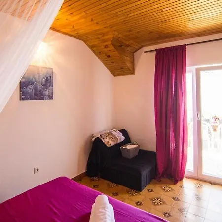 Apartment By The Sea Splitska, Brac - 22683